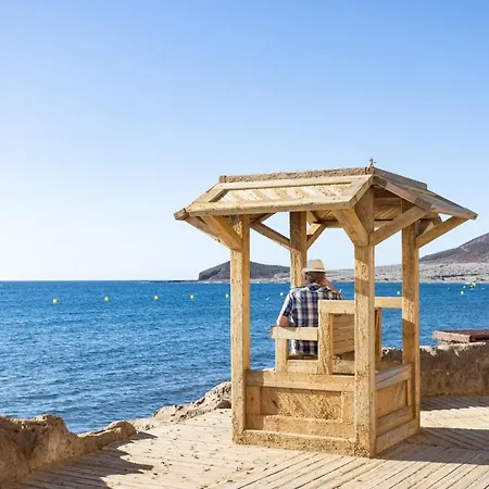 Home2book Sea Breeze Medano Apartment *